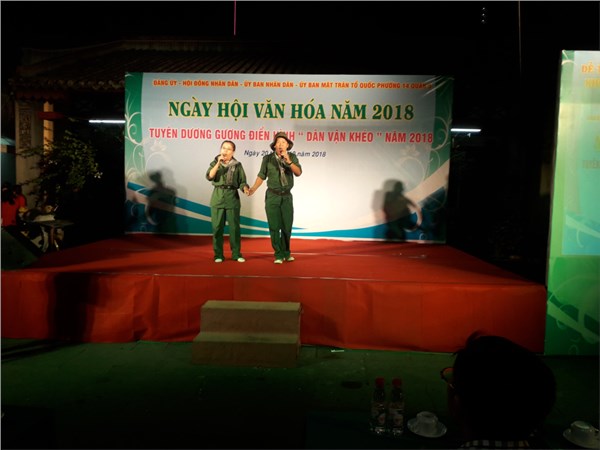 Tiết mục văn nghệ song ca Trường sơn đông Trường sơn tây doTrường Mầm non 14B tham gia trong ngày hội văn hóa  năm 2018 của UBND P.14 tổ chức.jpg